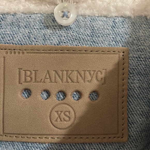BlankNYC denim Sherpa jacket with removable hood size xs - Picture 3 of 5